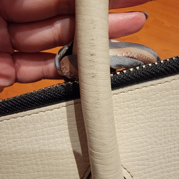 ♥️ Henri Bendel Tilda Satchel ♥️ - Picture 10 of 16